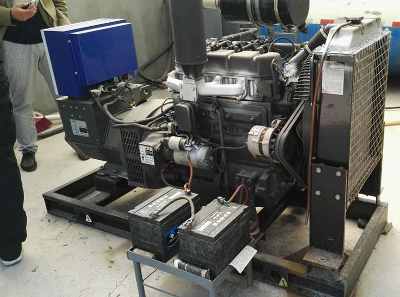 吳忠40KW千瓦家用小型秸稈燃?xì)獍l(fā)電機(jī) 生物質(zhì)余熱回收發(fā)電機(jī)組
