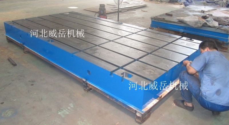 質(zhì)量上乘鑄鐵平臺(tái)2米×4米有大量現(xiàn)貨 鑄鐵平板廠家