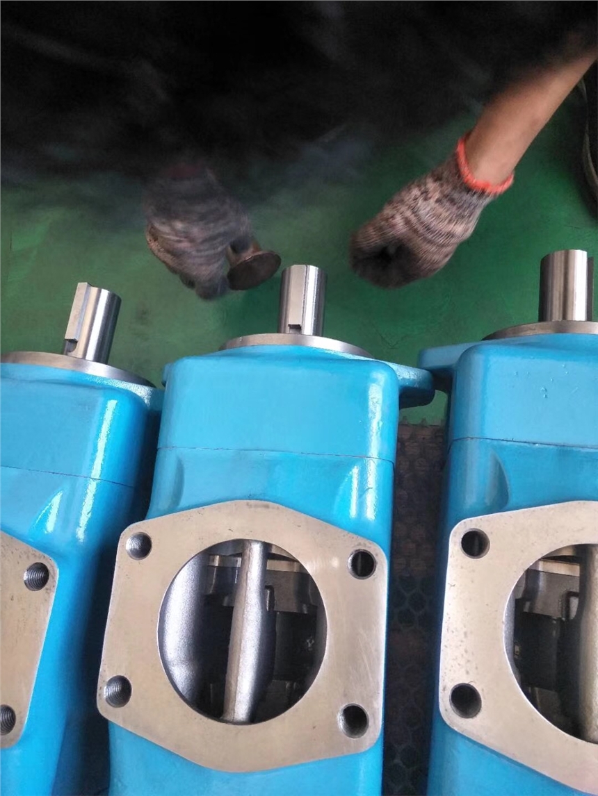 美國威格士葉片泵2520V14A8福建威格士液壓設(shè)備