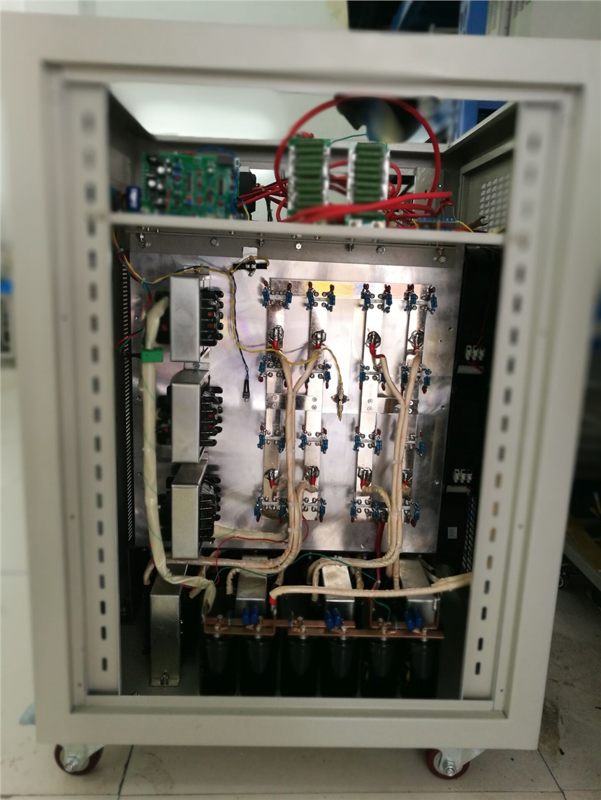 汕頭0-700V3000A直流可調(diào)電源/700V3000A直流可調(diào)電源