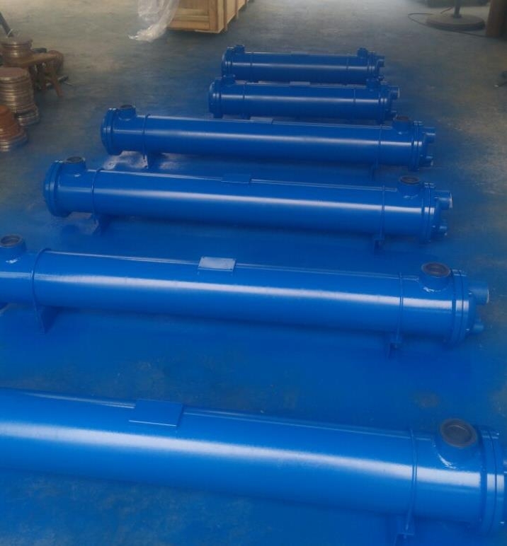 2LQF1W-10/45F列管式油冷卻器