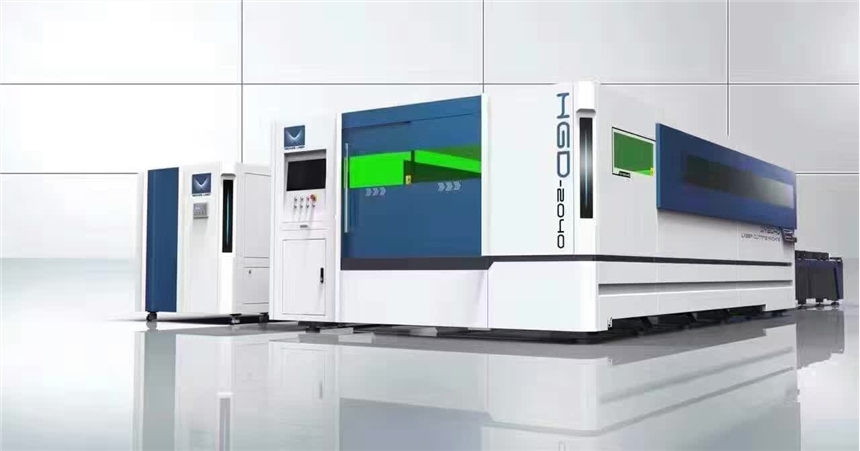 4000W水平交換臺光纖激光切割機
