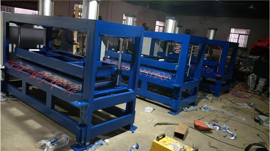 新款凹凸3d壓花機(jī),平板壓花機(jī),海綿布料凹凸壓花機(jī)操作簡(jiǎn)單,節(jié)能環(huán)保