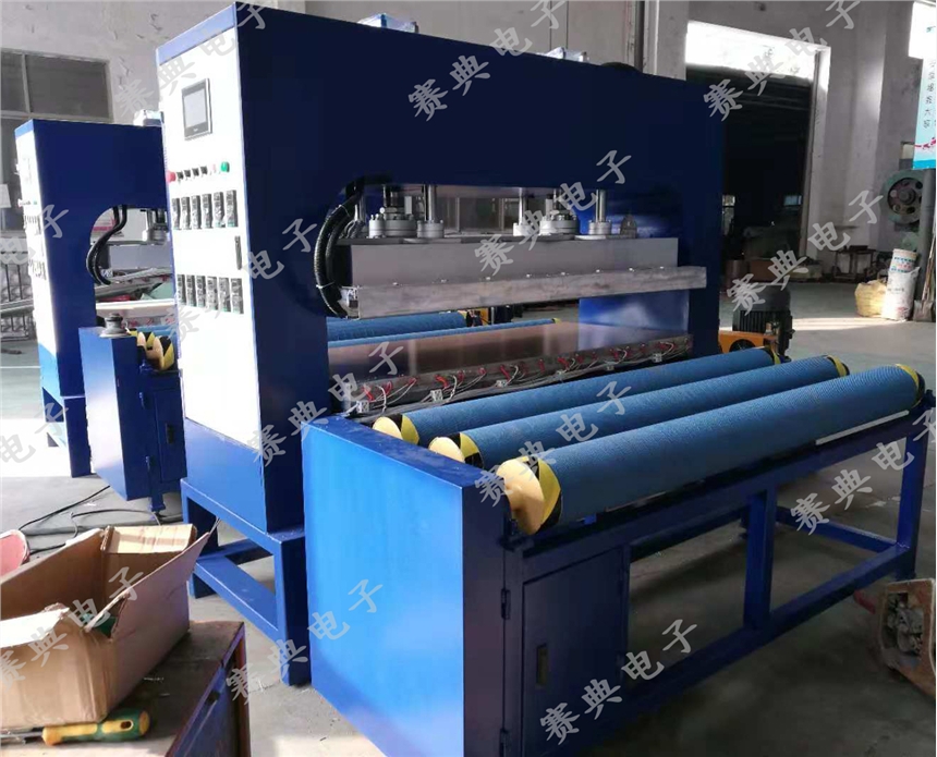 全自動海綿布料復合材料凹凸壓痕機，坐墊壓花機操作簡單