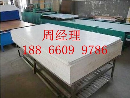 外墻防火保溫板設(shè)備，防火隔離帶設(shè)備