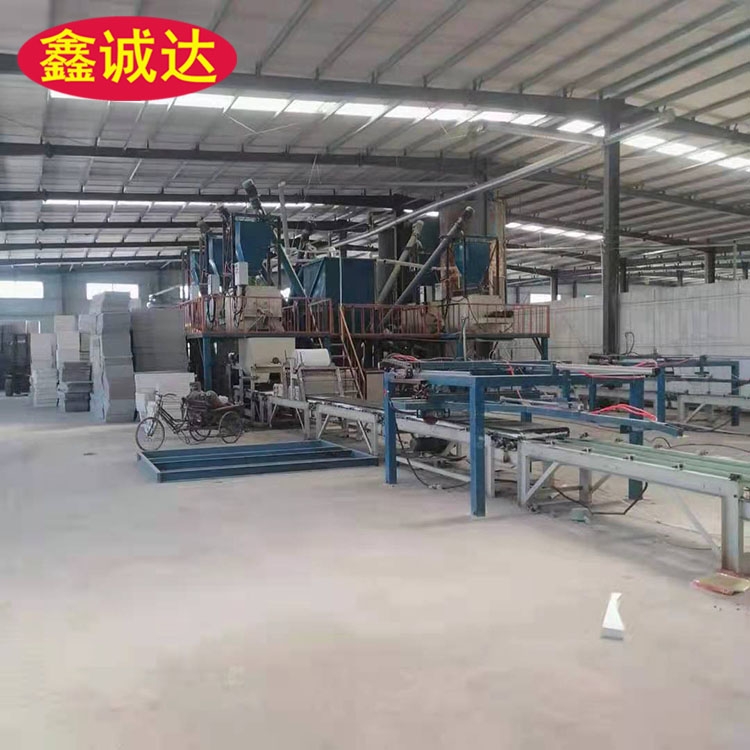 鑫誠(chéng)達(dá)雙面兩面砂漿復(fù)合板生產(chǎn)線質(zhì)優(yōu)價(jià)廉