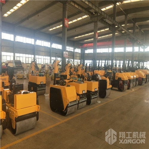 眉山壓路機(jī)重量供應(yīng)信息