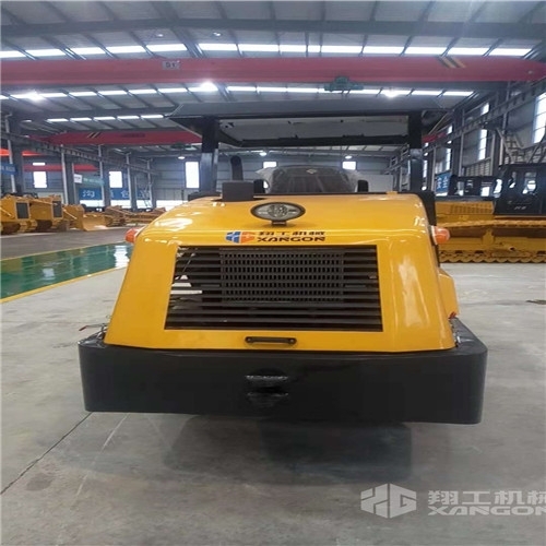 濱州壓路機(jī)圖片大全生產(chǎn)廠家