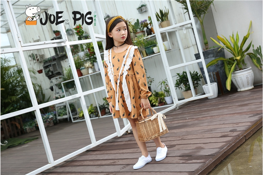 小豬喬至兒童服裝的款式搭配