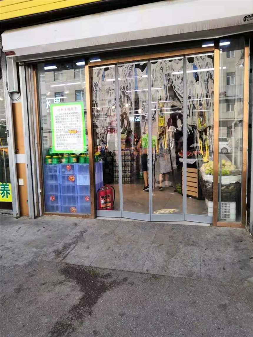 新聞:大安學校透氣門簾廠家