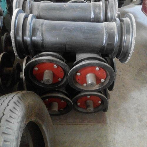 現(xiàn)貨出售SGB620/40T機(jī)尾滾筒 經(jīng)久耐用大40T刮板機(jī)機(jī)尾滾筒