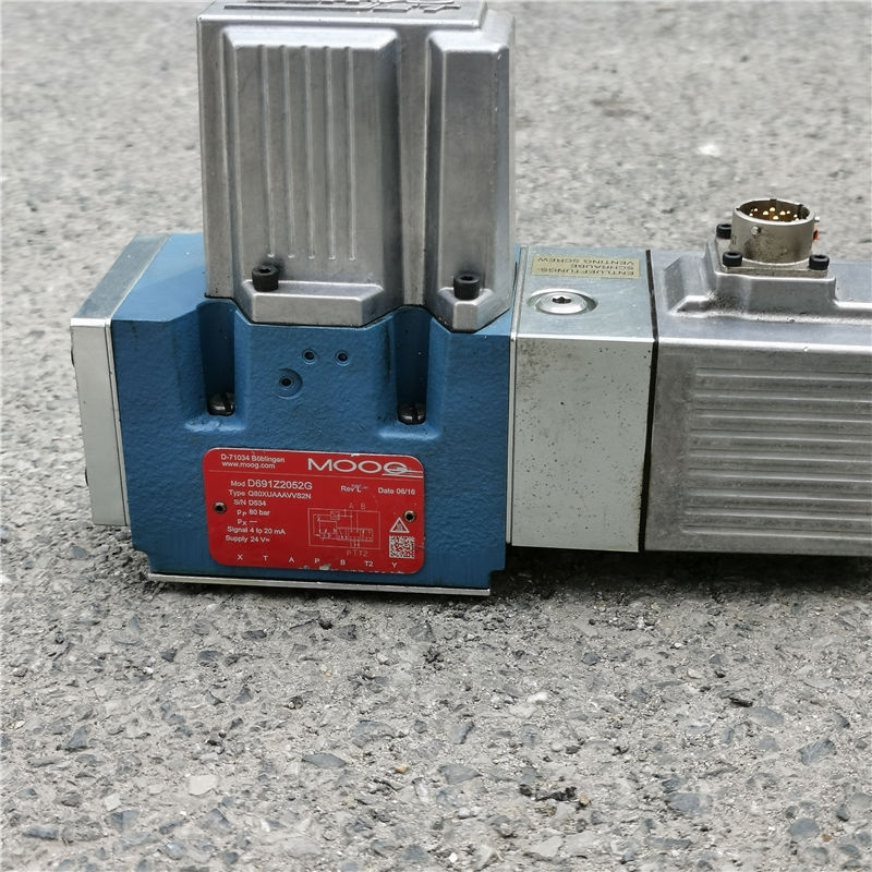 MOOG伺服閥D691Z2052G Q80XUAAAVVS2N人之初，性本善