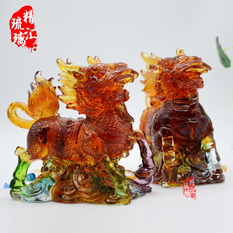 神獸麒麟琉璃擺件，廣州琉璃擺件禮品 保險(xiǎn)還是禮品定做