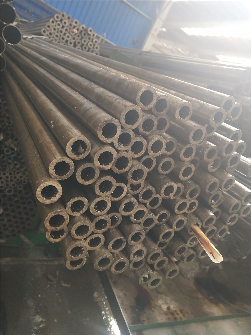 1分鐘前：寧德180*35無縫鋼管定尺