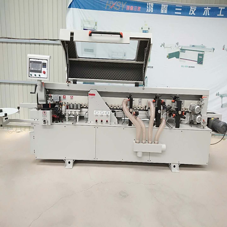 全自動(dòng)封邊機(jī)直線封邊機(jī)鴻鑫三友木工機(jī)械
