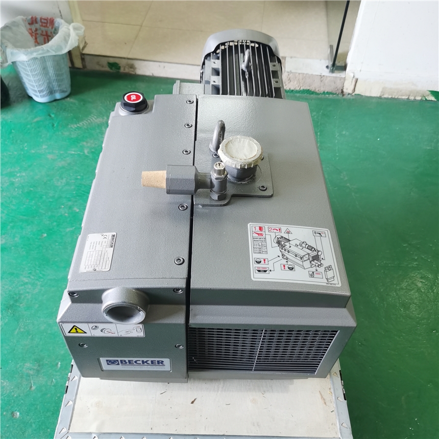 德國原裝正品貝克BECKER油式旋片真空泵U4.100SA/K-53 上料壓縮機(jī)