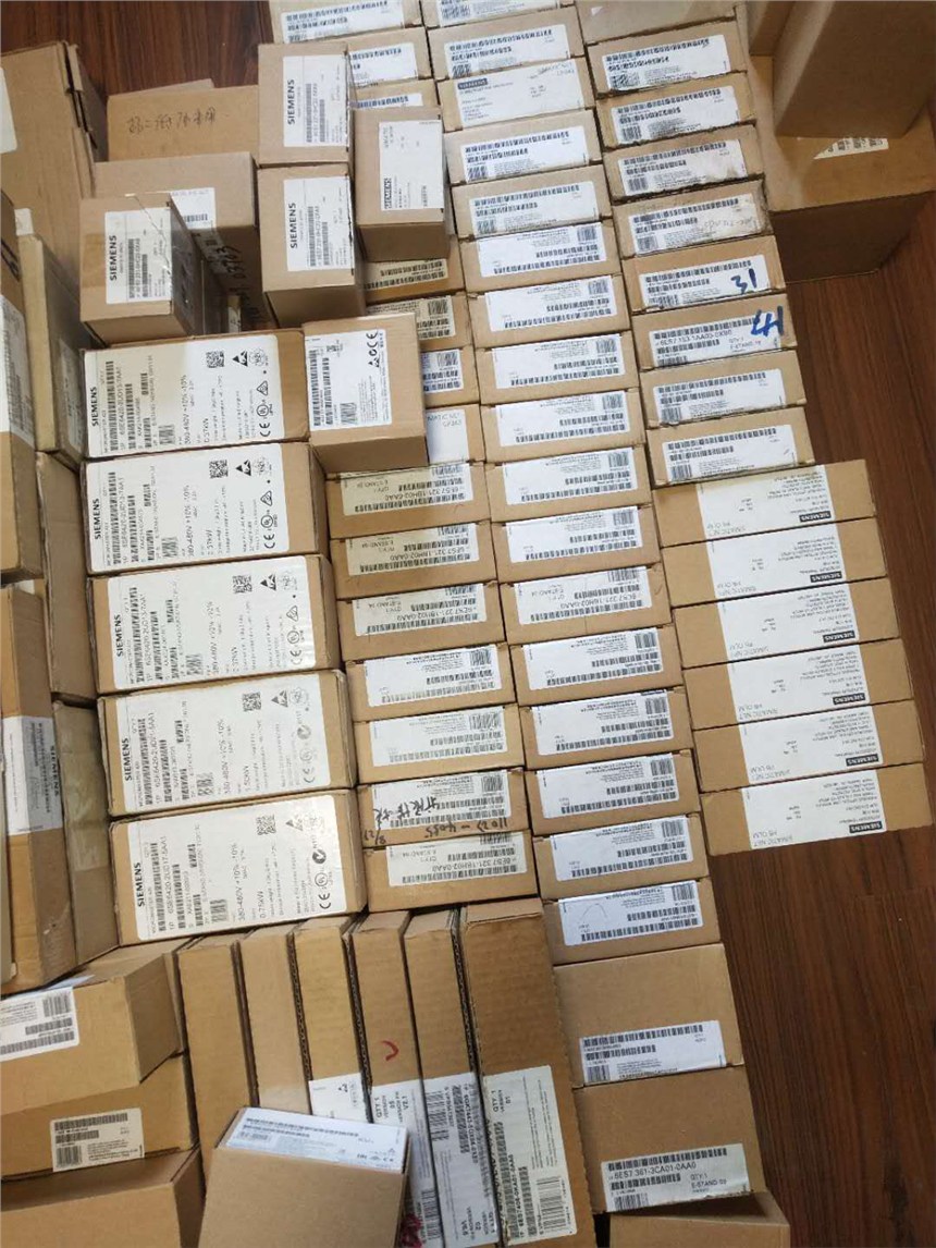 原裝正品MCP483C數(shù)控鍵盤6FC5203-0AF22-0AA2