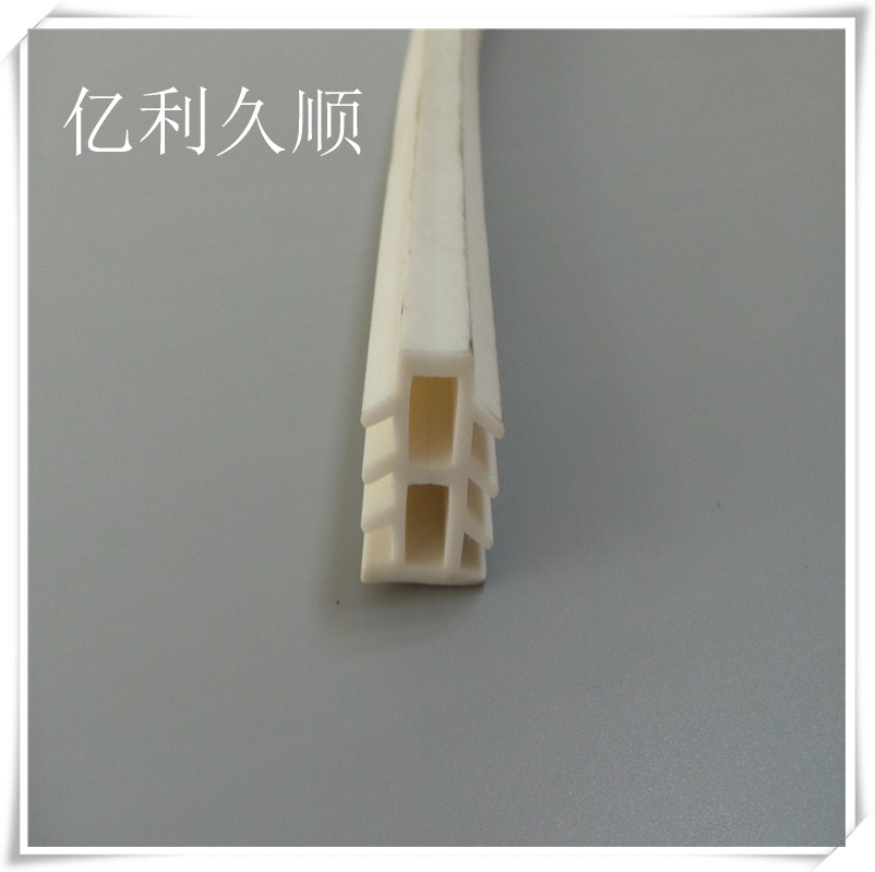 廠家直銷優(yōu)質(zhì)各種口徑硅膠管 食品級 工業(yè)級 耐低溫高溫封條