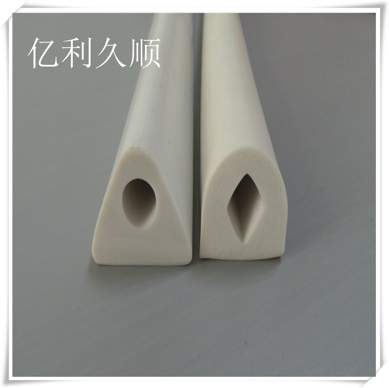 供應(yīng)密封條 垃圾車用三角形硅膠條 硅膠密封條；來圖加工定做