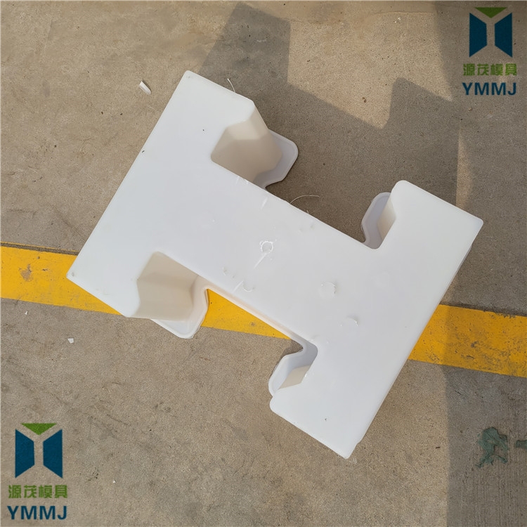 塑料護(hù)坡模具  源茂水渠連鎖護(hù)坡模具 連鎖植生塊模具