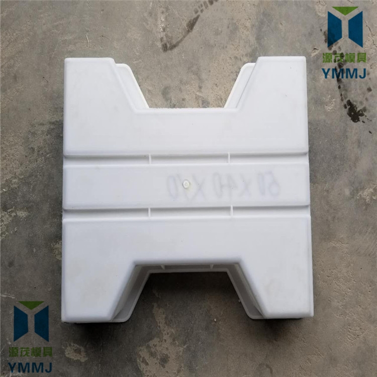 弧形板護(hù)坡模具，聯(lián)鎖式生態(tài)護(hù)坡模具，源茂河道鎖塊模具