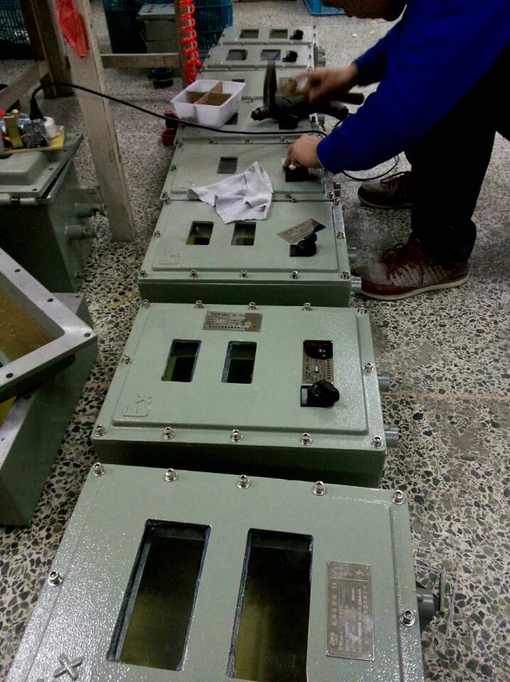 衡陽市淮安市防爆儀表箱價格