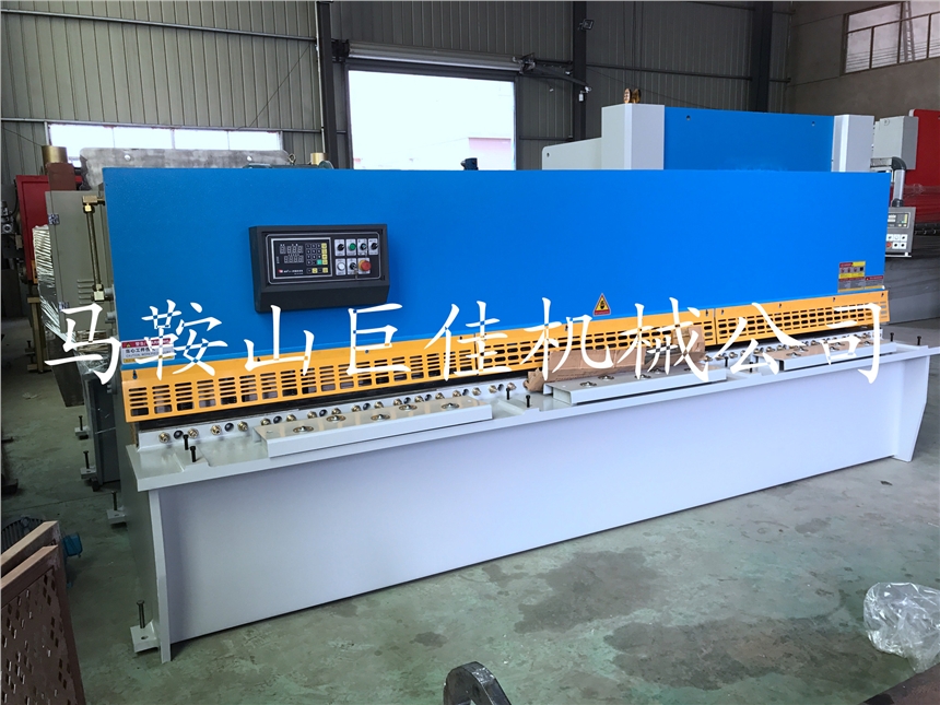 QC12K-4*4000數(shù)控剪板機 加工不銹鋼剪板機價格