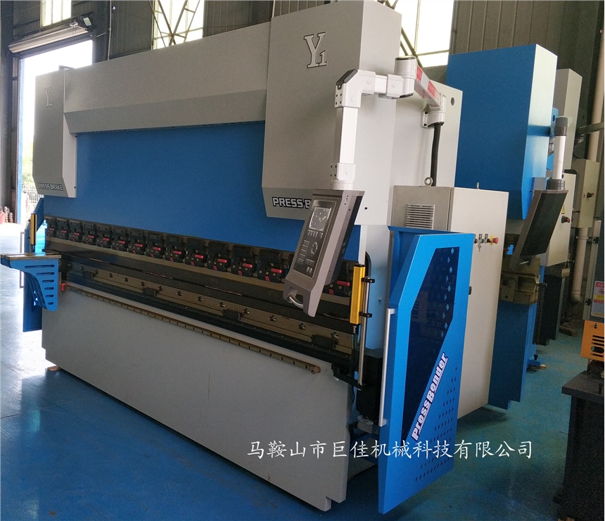不銹鋼折彎加工常用4米數(shù)控折彎機規(guī)格型號