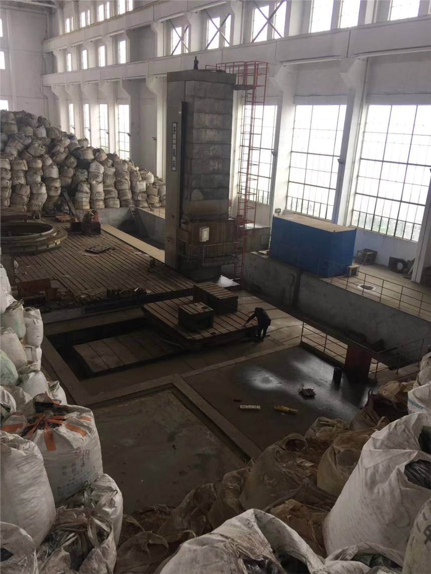 齊二機(jī)床6926數(shù)控落地鏜銑床型號TK6926