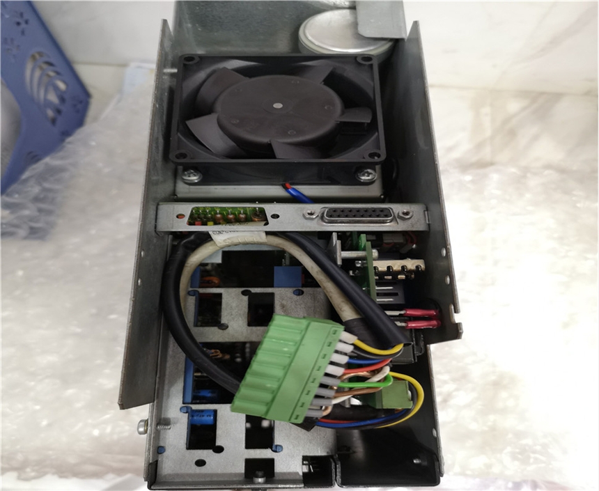 SIEMENS 6FC5203-0AD10-0AA0