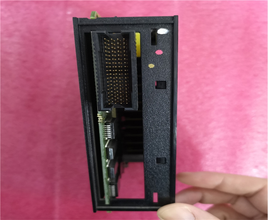 Siemens	1FT5072-0AC01-2-Z