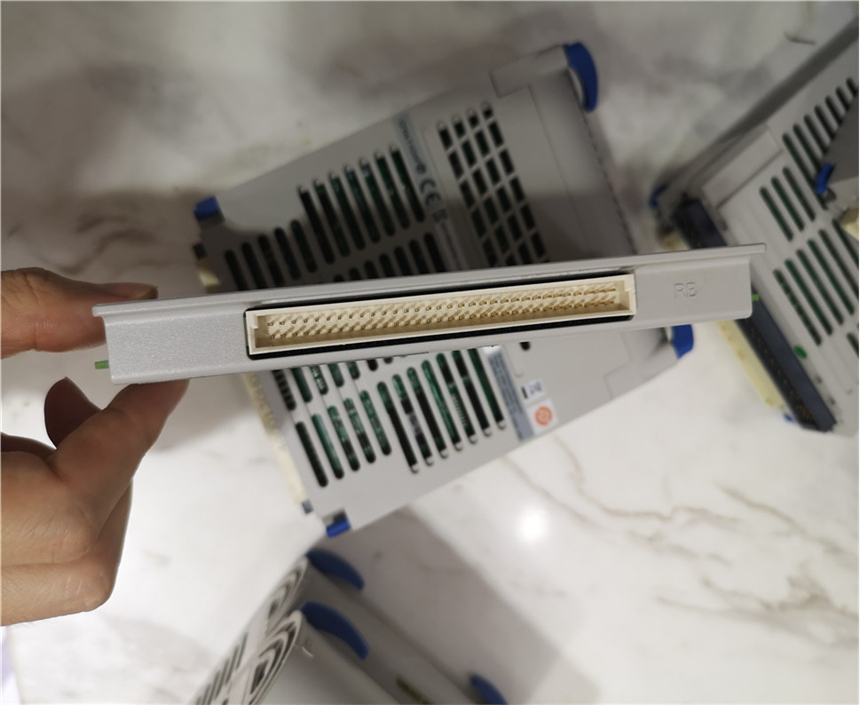 Siemens	1FT5064-1AC71-1AA0