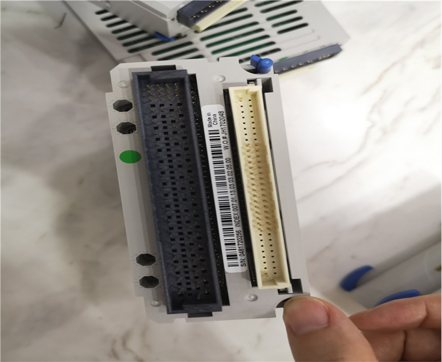 Siemens	1FT6086-1AF71-1AG1