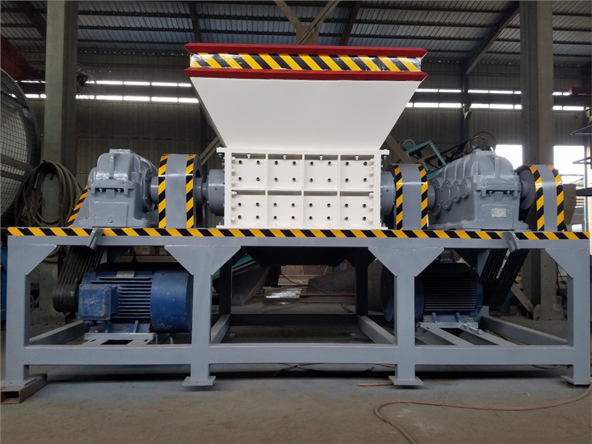 1200型粗鋼筋厚鋼鐵撕碎機(jī)