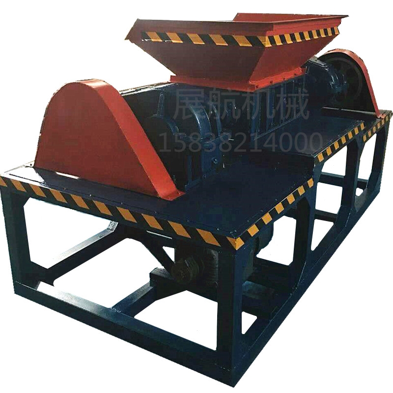 現(xiàn)機(jī)供應(yīng)1000型雙軸撕碎機(jī) 重型金屬粉碎機(jī) 動(dòng)物尸體骨頭無害化處理撕碎機(jī)
