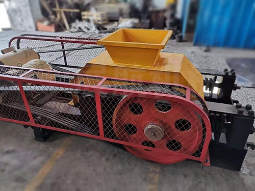 現(xiàn)貨供應(yīng)800*600大型對輥破碎機(jī) 建筑石料粉碎
