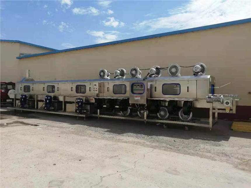 諸城銘威 洗筐機 周轉(zhuǎn)筐清洗風干線