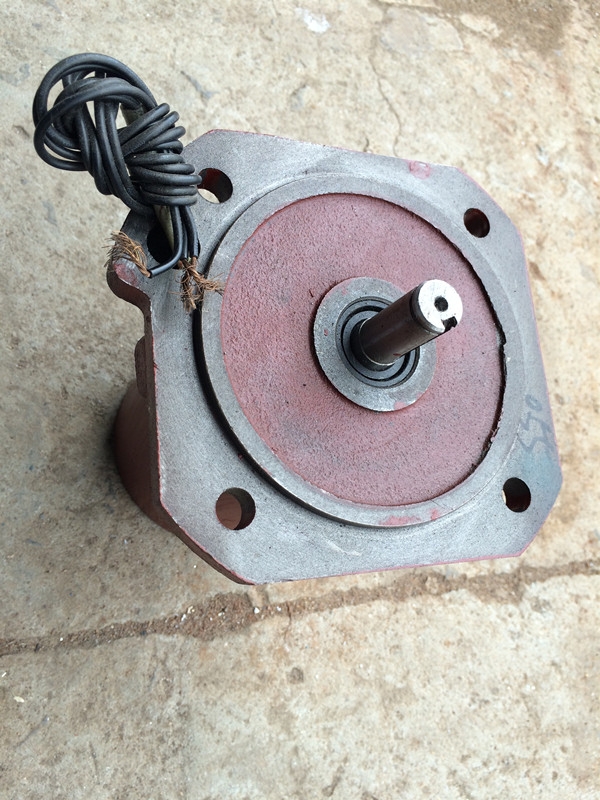 DZW250開關(guān)型電動(dòng)執(zhí)行器專用電機(jī)YDF-WF412-4