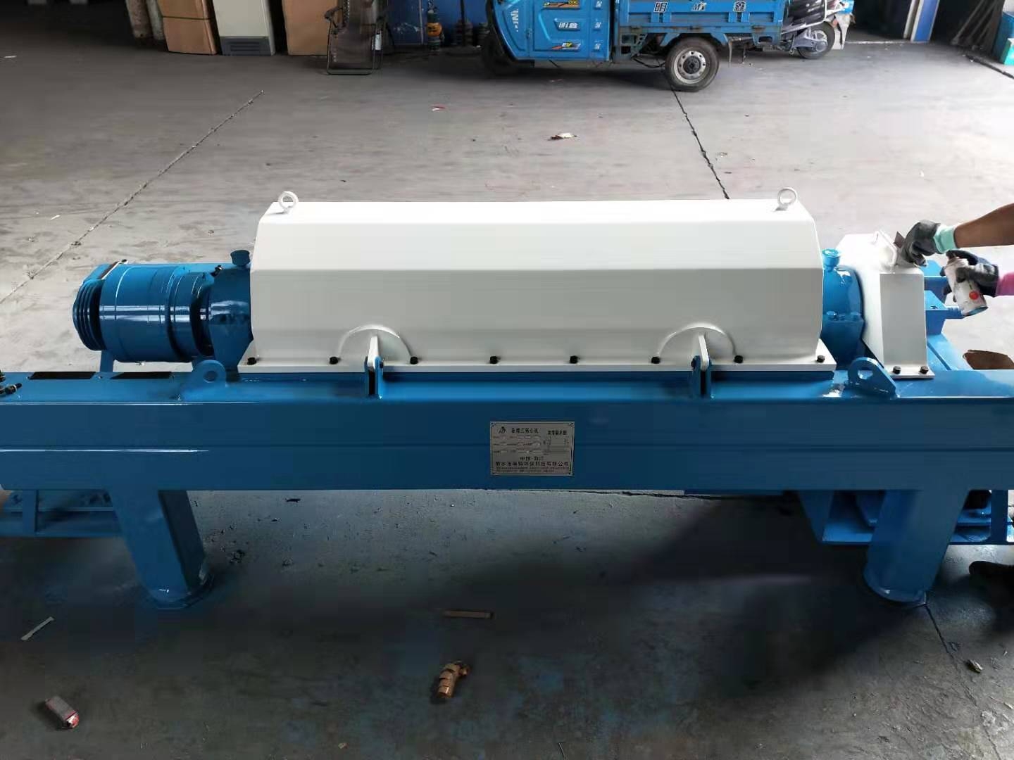 海南LWS-250×1100三相螺旋卸料沉降離心機(jī)哪家好