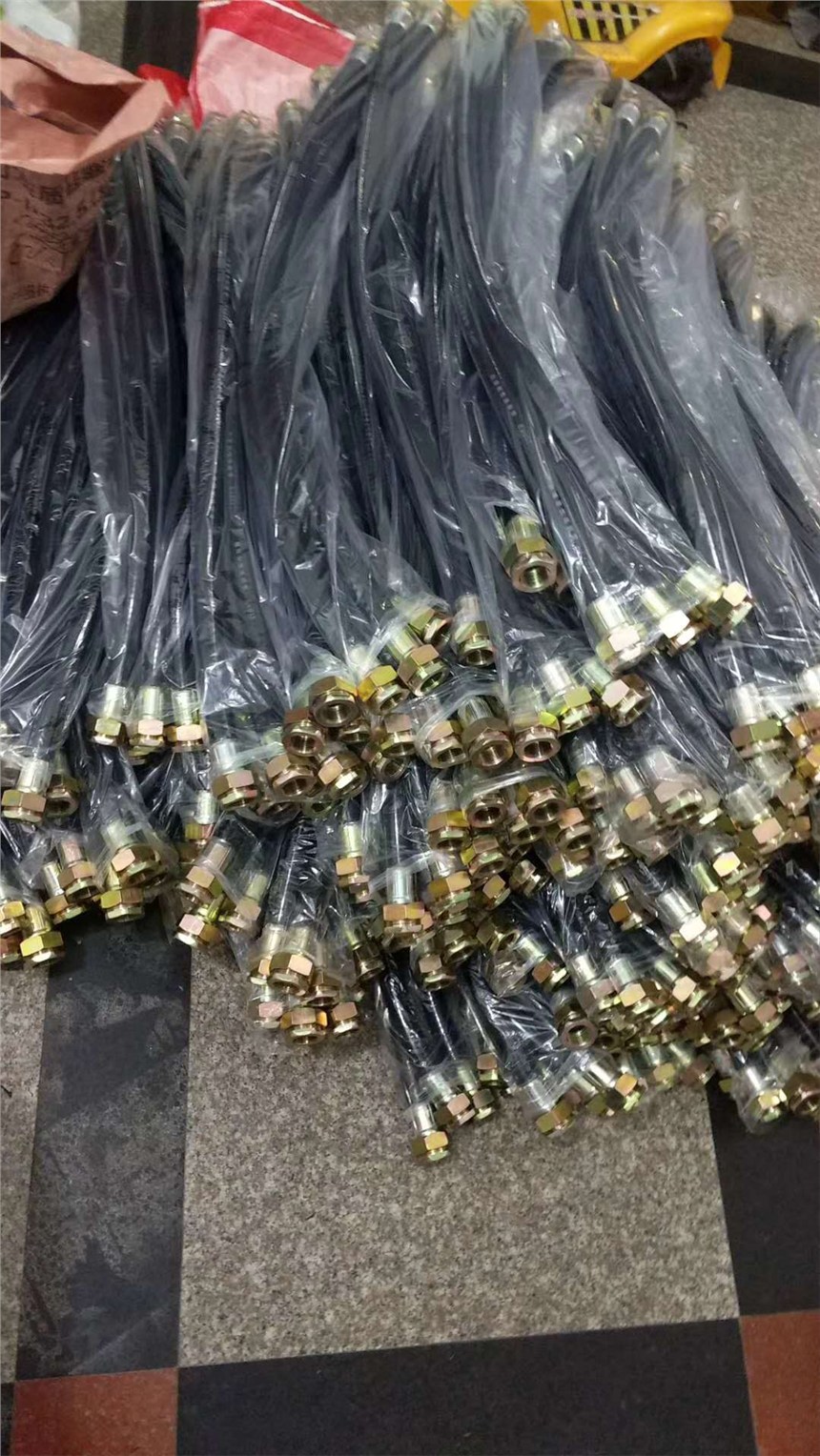 防爆擾性連接管DN20*1000兩外