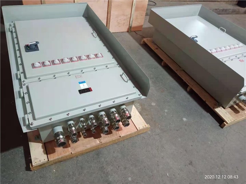 防爆軟啟動變頻器啟動減壓控制配電柜