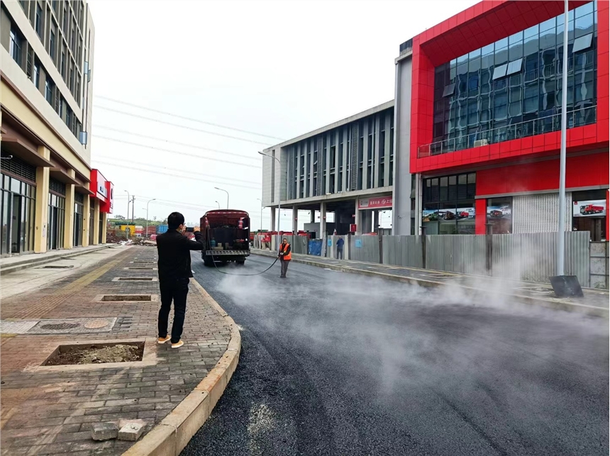 公司供應(yīng)瀝青道路施工瀝青路面工程瀝青公路項(xiàng)目來(lái)電咨詢(xún)