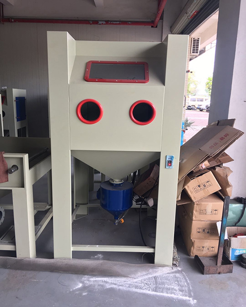 錳鋼打毛調整表面粗糙度 延安手動噴砂機 箱式噴砂機