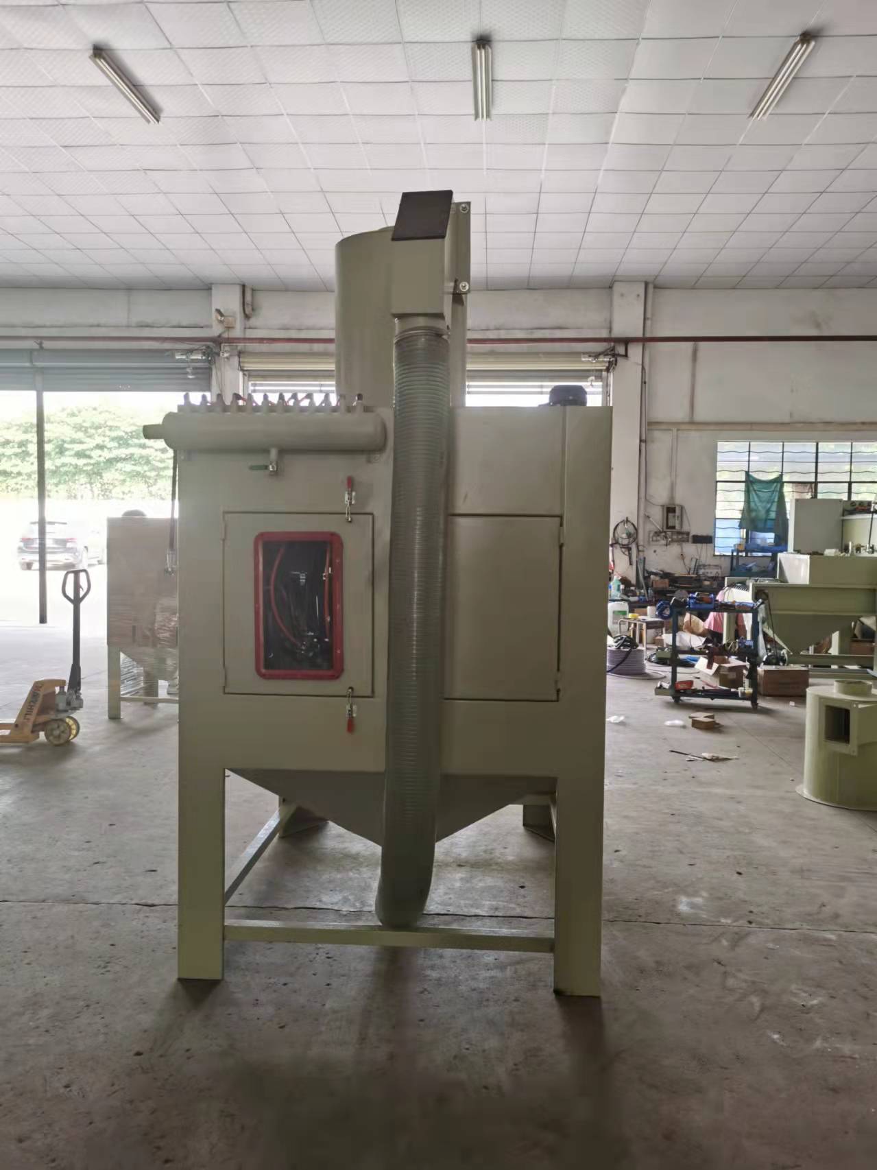 中山市 燈罩噴砂啞光效果打砂機(jī) 轉(zhuǎn)盤自動(dòng)噴砂機(jī)