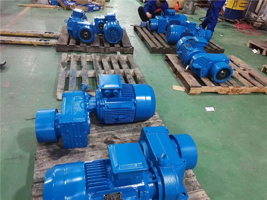 K37-0.55KW-4P-M1斜齒齒輪減速電機(jī)