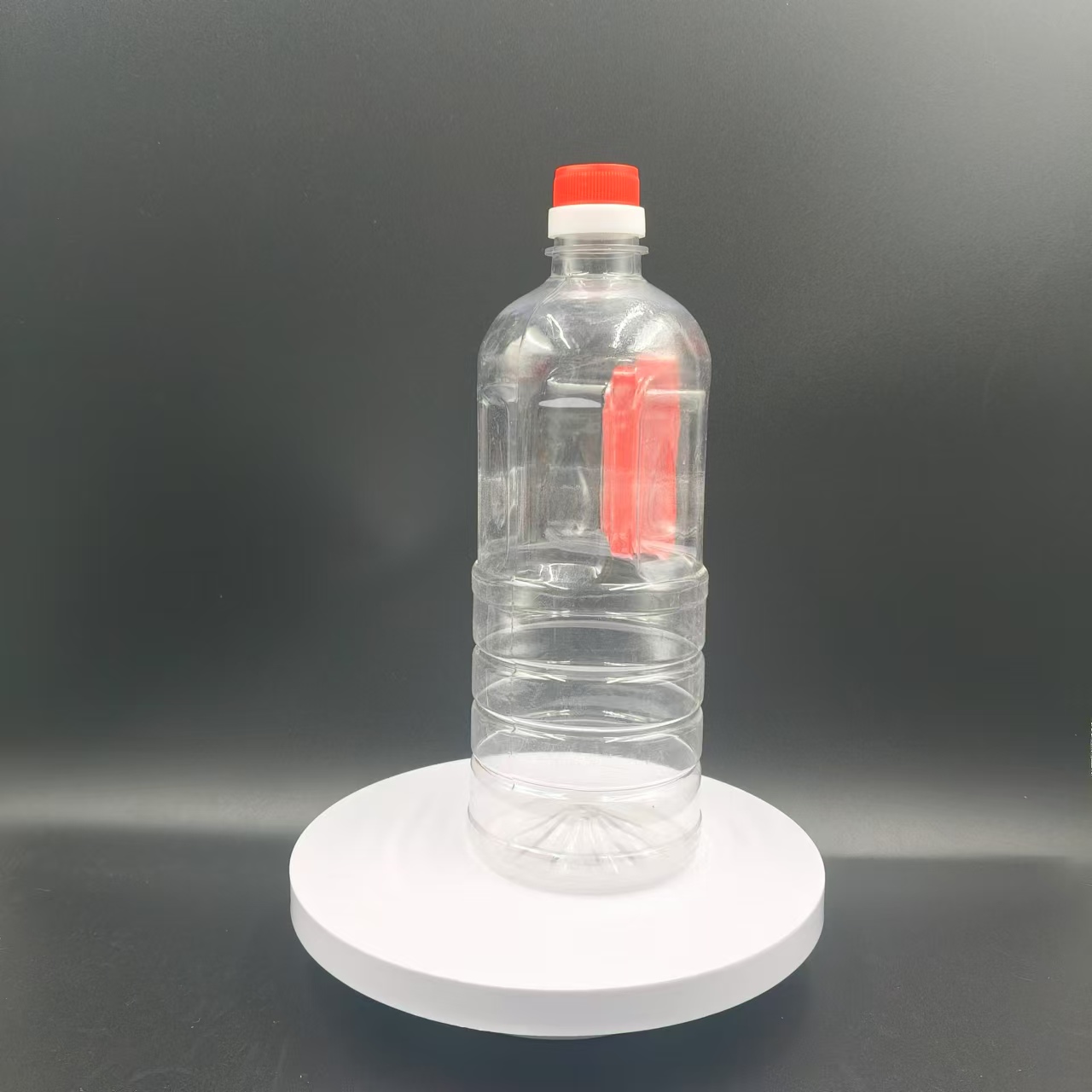 河南信陽(yáng)市塑料油壺