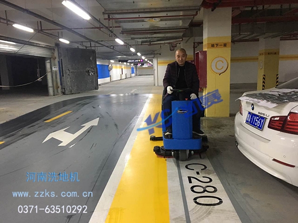 鄭州洗地機(jī)能夠更好的清潔環(huán)氧地坪