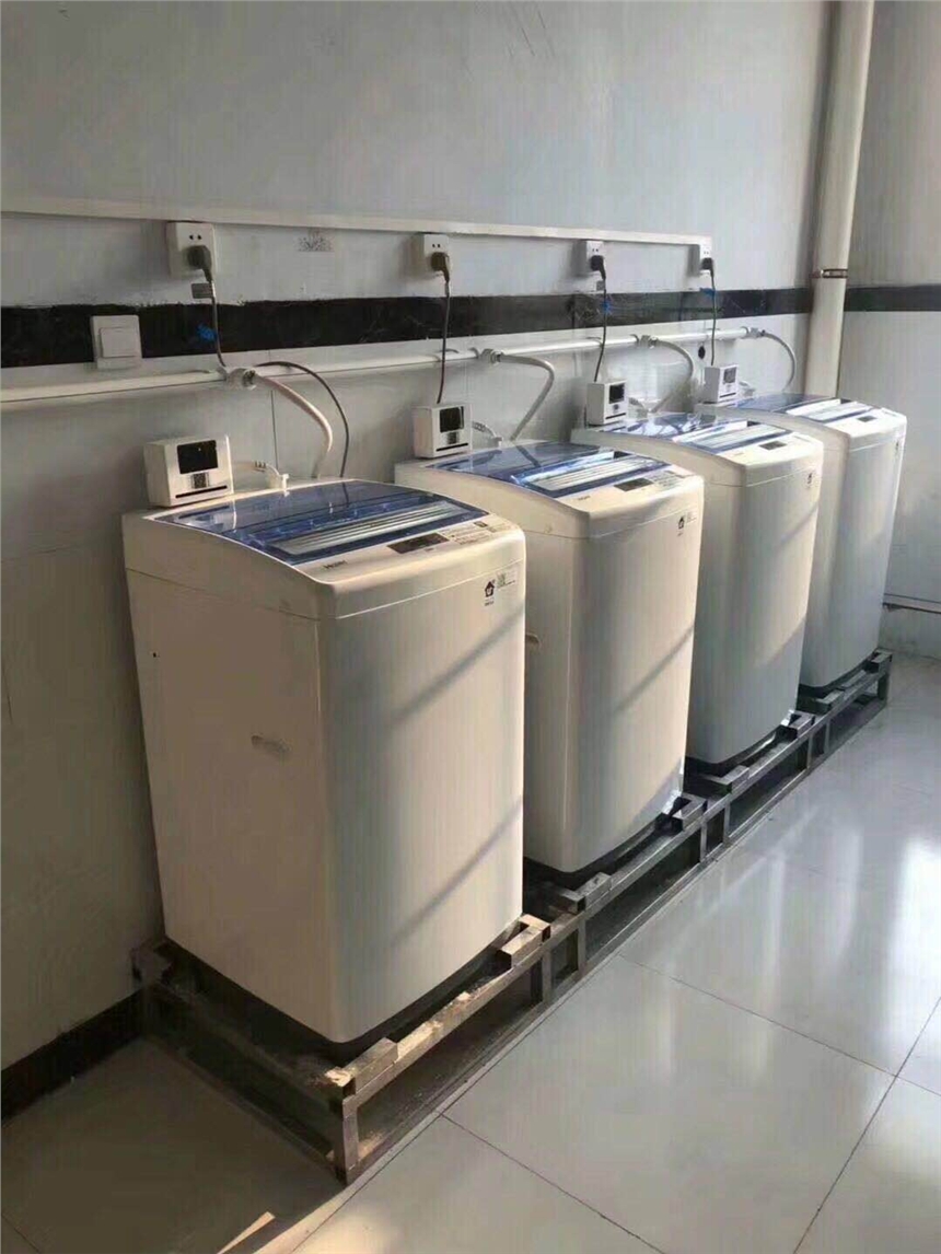 校園掃碼刷卡自助洗衣機(jī)