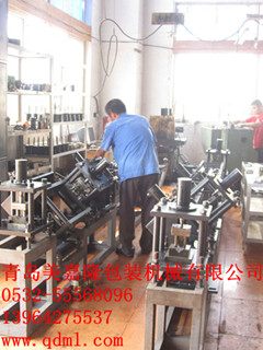 全自動包裝箱鋼帶機(jī)，全自動打扣機(jī)，包邊鋼帶數(shù)控加工設(shè)備