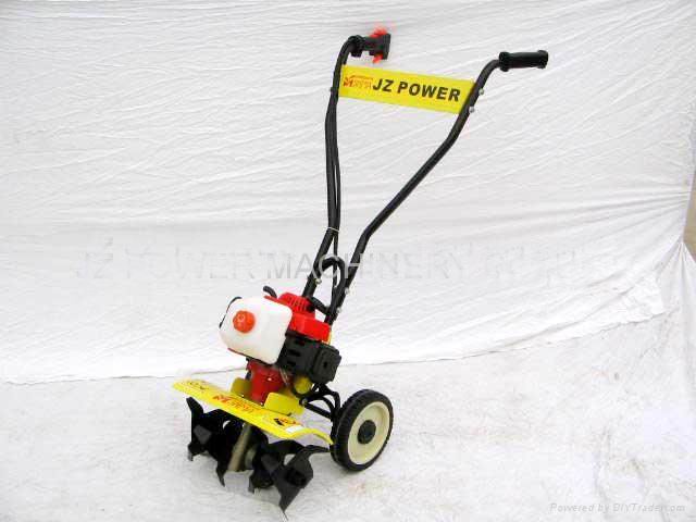 中耕除草挖坑機，小型挖坑機，除草機，王